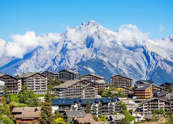 Woovim 14-3 By Interhome Chalet